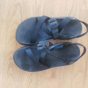 Black Chaco sandals 8